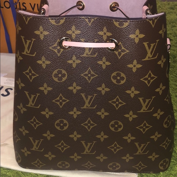 Louis Vuitton Monogram Neonoe Rose Poudre Pink - Picture 6 of 8